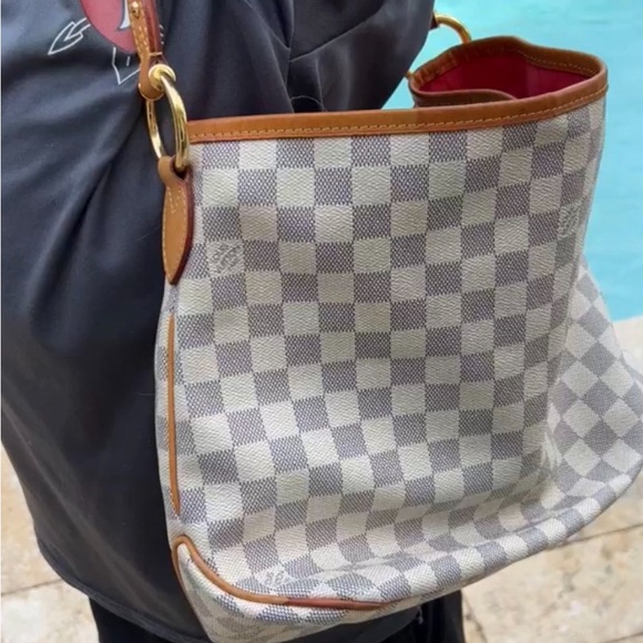 🛑 SOLD - Picture 15 of 16